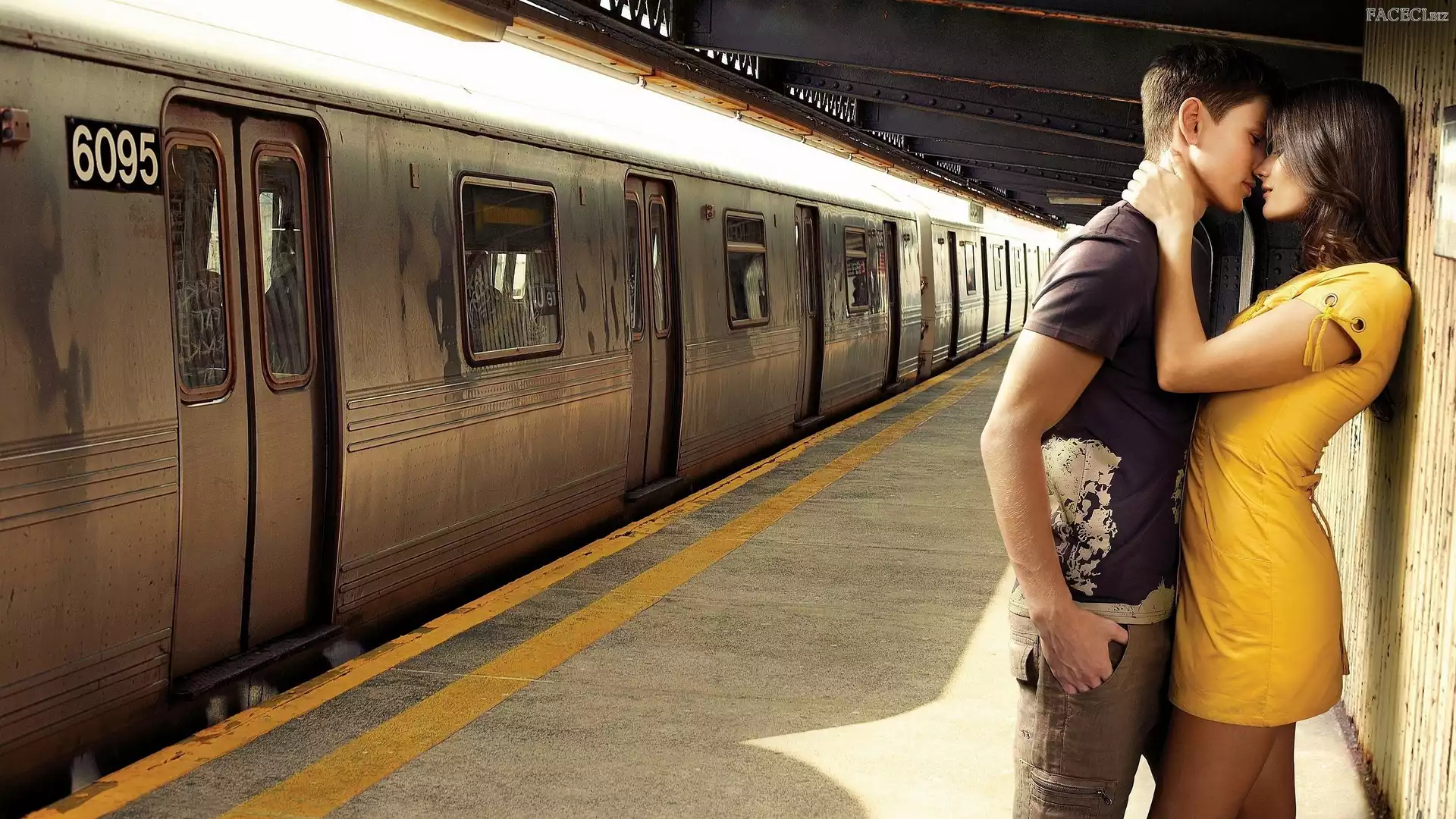 Pożegnanie, Peron, Pociąg